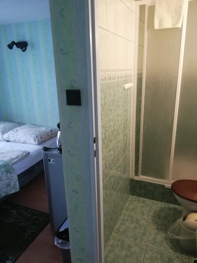 Pokoje Gucio Łeba Exterior foto